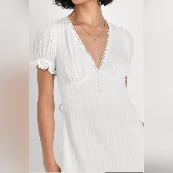 NWT LuLus Vibing in Venice White Ruffled Puff Sleeve Mini Dress (XS) - Picture 4 of 11